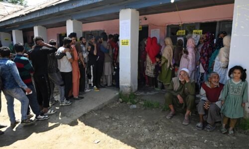 7ನೇ-ಕೊನೇ ಹಂತದ ಲೋಕಸಭಾ ಚುನಾವಣೆ: ಮಧ್ಯಾಹ್ನ 3 ಗಂಟೆಗೆ ಶೇ.49.68 ರಷ್ಟು ಮತದಾನ