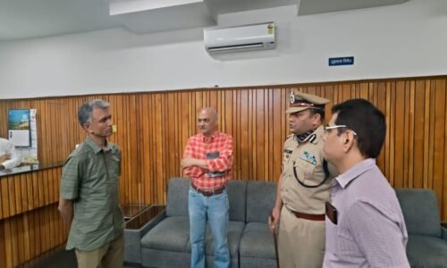 ಚಾರಣಿಗರ ರಕ್ಷಣೆ ಮತ್ತು ಮೃತ ದೇಹಗಳನ್ನು ರಾಜ್ಯಕ್ಕೆ ತುರ್ತಾಗಿ ತರಲು ಅಗತ್ಯ ಕ್ರಮಕ್ಕೆ ಸಿಎಂ ಸಿದ್ದರಾಮಯ್ಯ ಸೂಚನೆ