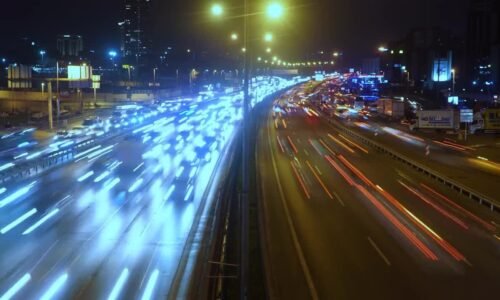 ವಾಹನಗಳ ಹೆಡ್ ಲೈಟ್ ಬಳಕೆಯಲ್ಲಿ ಇರಲಿ ಎಚ್ಚರ: ಬೀಳುತ್ತೆ ದಂಡ