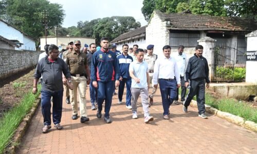 ಬೆಳಗಾವಿ ಹಿಂಡಲಗಾ ಜೈಲಿನ ಮೇಲೆ 260 ಕ್ಕೂ ಹೆಚ್ಚು ಪೊಲೀಸರಿಂದ ದಿಢೀರ್ ದಾಳಿ