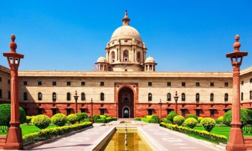 ರಾಜ್ಯಪಾಲರ ನಡೆ ವಿರುದ್ಧ ರಾಷ್ಟ್ರಪತಿ ಅವರಿಗೆ ದೂರು ನೀಡಲು ಕಾಂಗ್ರೆಸ್ ನಾಯಕರ ಚಿಂತನೆ