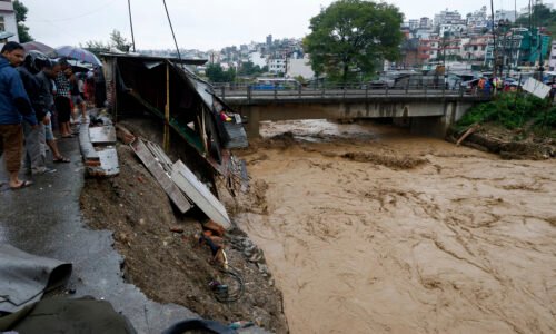 ನೇಪಾಳದಲ್ಲಿ ಪ್ರವಾಹ: ನೂರರ ಗಡಿ ದಾಟಿದ ಮೃತರ ಸಂಖ್ಯೆ