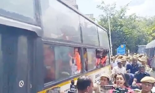 ನಾಗಮಂಗಲ ಘಟನೆ ಖಂಡಿಸಿ ಬೆಂಗಳೂರು ಮಹಾನಗರ ಗಣೇಶ ಉತ್ಸವ ಸಮಿತಿಯಿಂದ ಪ್ರತಿಭಟನೆ