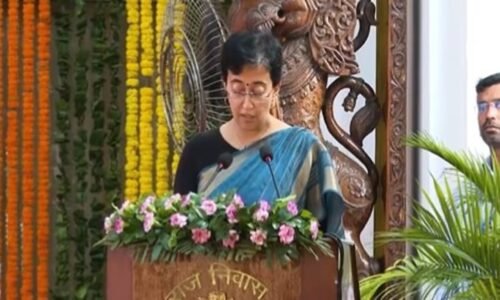 ದೆಹಲಿಯ ಮುಖ್ಯಮಂತ್ರಿಯಾಗಿ ಅತಿಶಿ ಮಾರ್ಲೆನಾ ಪ್ರಮಾಣವಚನ ಸ್ವೀಕಾರ