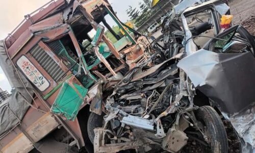 ನಿಪ್ಪಾಣಿ ಬಳಿ ಭೀಕರ ಅಪಘಾತ: ಇಬ್ಬರು ಸ್ಥಳದಲ್ಲೇ ಸಾವು