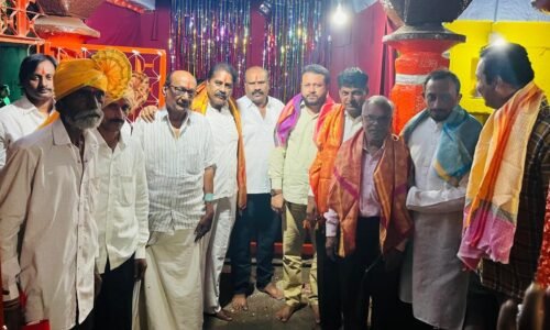 ಗಣೇಶ್ ಚತುರ್ಥಿ ಹಬ್ಬಕ್ಕೆ ಮುಸ್ಲೀಂ ಬಾಂಧವರಿಗೆ ಆಹ್ವಾನ : ಹಿಂದೂ & ಮುಸ್ಲಿಂ ಒಂದೇ ಭಾಯ್ ಭಾಯ್ ರಾಜಾ ತಿಮ್ಮಪ್ಪ ನಾಯಕ