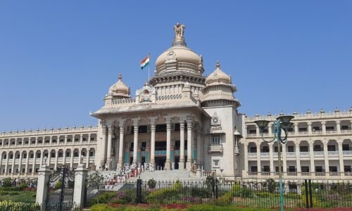 ಸೂರಿಲ್ಲದವರಿಗೆ ‘ವಸತಿ ಭಾಗ್ಯ’: ರಾಜ್ಯ ಸರ್ಕಾರದ ಹೊಸ ಯೋಜನೆ !