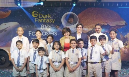 ವಿಜ್ಞಾನದ ಆಸಕ್ತಿ ಇರುವ ಮಕ್ಕಳಿಗೆ ‘ನಾಸಾ’ ಭೇಟಿಯ ಭಾಗ್ಯ; ಸೈನ್ಸ್‌ ಬಸ್‌ ಅನಾವರಣ ಮಾಡಿದ ಬಾಲಿವುಡ್ ನಟಿ ಮಂದಿರಾ ಬೇಡಿ