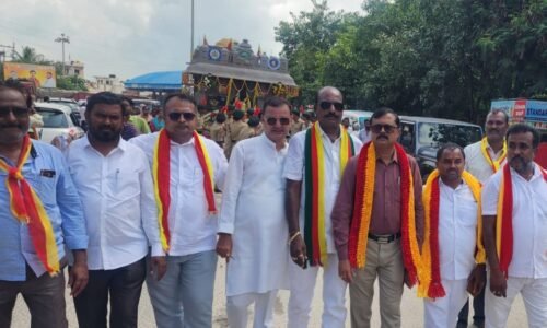 ಕನ್ನಡ ಸಾಹಿತ್ಯ ರಥಕ್ಕೆ ಅದ್ದೂರಿಯ ಸ್ವಾಗತ