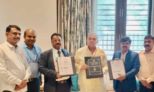 KKSRTC ನೌಕರರಿಗೆ ಸರಕಾರದ ಗುಡ್ ನ್ಯೂಸ್ : 1 ಕೋಟಿ ರು.ಗಳ ಅಪಘಾತ ವಿಮೆ  ಒಪ್ಪಂದಕ್ಕೆ ಸಹಿ