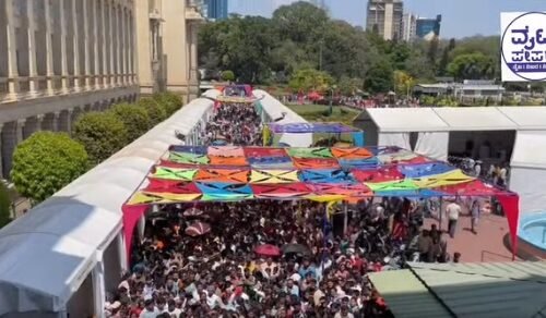 ವಿಧಾನಸೌಧಕ್ಕೆ ಮುಕ್ತಪ್ರವೇಶ : ಮುಗಿಬಿದ್ದ ಜನರು, ನೂಕುನುಗ್ಗಲು