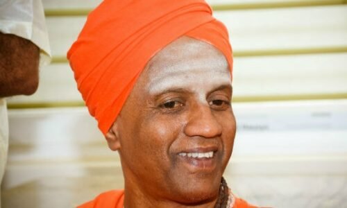 ಜಾತಿ ಗಣತಿ ಮರುಸಮೀಕ್ಷೆಗೆ ಸಿದ್ಧಲಿಂಗ ಶ್ರೀಗಳ ಒತ್ತಾಯ