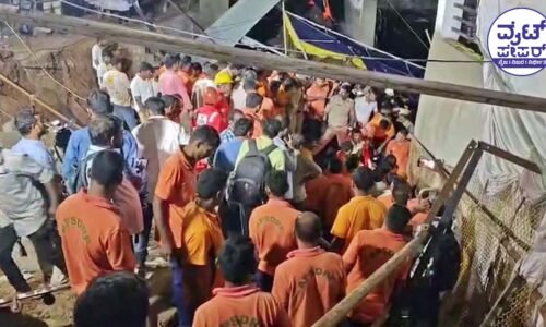 ಭಾರಿ ಮಳೆಗೆ ಕುಸಿದ ದೇವಸ್ಥಾನ : ಏಳು ಮಂದಿ ಸಾವು, ಹಲವರಿಗೆ ಗಾಯ