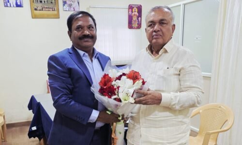 ಸಚಿವ ರಾಮಲಿಂಗಾ ರೆಡ್ಡಿ ಅವರನ್ನು ಭೇಟಿಯಾದ KSRTC ವ್ಯವಸ್ಥಾಪಕ ನಿರ್ದೇಶಕ