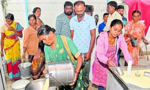 ಇದು ಚಿಕ್ಕಬಳ್ಳಾಪುರದ ಕ್ಷೀರಕ್ರಾಂತಿಯ ಕತೆ : ಜಿಲ್ಲೆಯಲ್ಲಿ ಹರಿದ ಹಾಲಿನ ಹೊಳೆ !