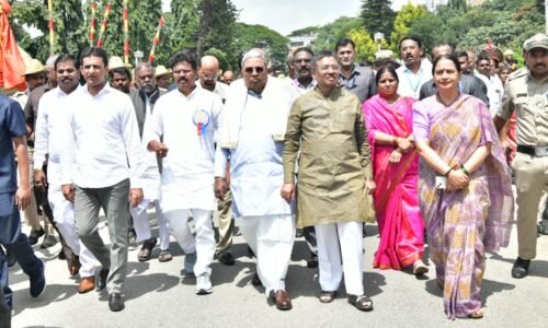 ಕುರುಬ ಸಮುದಾಯವನ್ನು ಎಸ್​ಟಿಗೆ ಸೇರಿಸಿದರೆ ಸುಮ್ಮನೆ ಇರುವುದಿಲ್ಲ