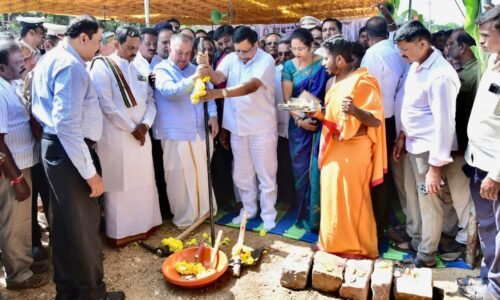 ಮಧುಗಿರಿಯಲ್ಲಿ RtO ಕಚೇರಿ ನೂತನ ಕಟ್ಟಡ ಹಾಗೂ ಸ್ವಯಂ ಚಾಲಿತ ವಾಹನ ಚಾಲನಾ ಪರೀಕ್ಷಾ ಪಥದ ಶಂಕು ಸ್ಥಾಪನೆ