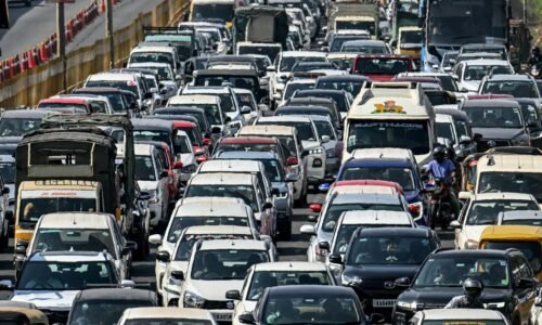 ವಿಶ್ವ ಟ್ರಾಫಿಕ್ ಪಟ್ಟಿಯಲ್ಲಿ ಬೆಂಗಳೂರು ಟಾಪ್ 2: ಸಂಚಾರ ದಟ್ಟಣೆಯಲ್ಲಿ ಉದ್ಯಾನ ನಗರಿಯ ಆತಂಕಕಾರಿ ಸ್ಥಾನ