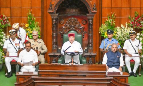 ಮೂರೇ ಲೈನಲ್ಲಿ ಭಾಷಣ ಮುಗಿಸಿದ ರಾಜ್ಯಪಾಲರು