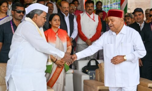 ಸರ್ಕಾರದ ಯೋಜನೆಗಳಿಗೆ ರಾಜ್ಯಪಾಲರಿಂದ ಶ್ಲಾಘನೆ: ಅಭಿವೃದ್ಧಿ ಪಥದಲ್ಲಿ ಕರ್ನಾಟಕ