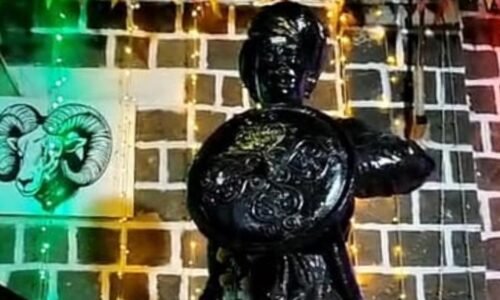 ಬೆಳಗಾವಿಯಲ್ಲಿ ರಾಯಣ್ಣ ಪ್ರತಿಮೆಗೆ ಅಪಮಾನ: ಕಿಡಿಗೇಡಿಗಳಿಂದ ಮಸಿ ಬಳಿದು ಪುಂಡತನ