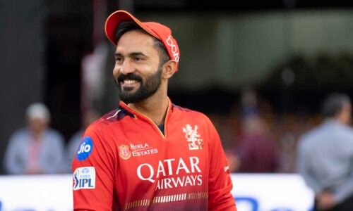 ದಿನೇಶ್ ಕಾರ್ತಿಕ್ ಆಯ್ಕೆ ಮಾಡಿದ ಸಾರ್ವಕಾಲಿಕ ಟಿ20 ಟಾಪ್-5 ಕ್ರಿಕೆಟಿಗರು: ಧೋನಿಗೆ ಅವಕಾಶ ಇಲ್ಲ!