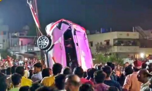 ಕಾರು ಬಾವಿಗೆ ಬಿದ್ದು ಆರು ಮಕ್ಕಳು ಸೇರಿ ಒಂದೇ ಕುಟುಂಬದ 9 ಜನರು ಸಾವು