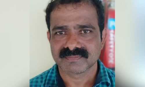 ಅಕ್ರಮವಾಗಿ ಐಪಿಎಲ್ ಟಿಕೆಟ್ ಮಾರಾಟ: ಚಿನ್ನಸ್ವಾಮಿ ಕ್ರೀಡಾಂಗಣದ ಕ್ಯಾಂಟೀನ್ ಉದ್ಯೋಗಿ ಬಂಧನ