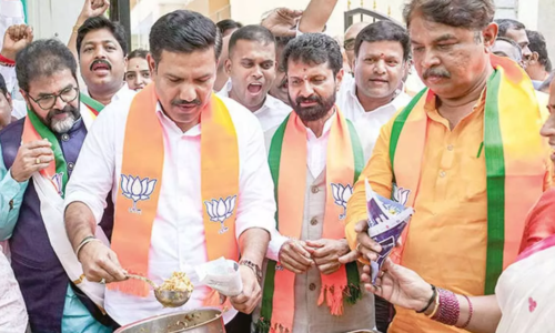 ಪಶ್ಚಿಮ ಬಂಗಾಳದ ವಿಜಯೋತ್ಸವವನ್ನು ಆಚರಿಸಿದ ಬಿಜೆಪಿ