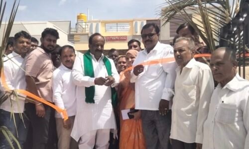 ಪೌರ ಕಾರ್ಮಿಕರು ನೈಜ ಕಾಯಕಯೋಗಿಗಳು: ಪೌರ ಕಾರ್ಮಿಕರ ವಿಶ್ರಾಂತಿ ಗೃಹ  ಉದ್ಘಾಟನೆ  ಕಾರ್ಯಕ್ರಮದಲ್ಲಿ ಶಾಸಕ ಕೋನರಡ್ಡಿ ಬಣ್ಣನೆ