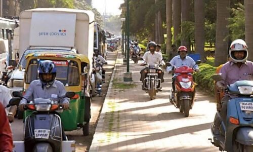 ಫುಟ್ ಪಾತ್ ಮೇಲೆ ವಾಹನ ಚಲಾಯಿಸಿದ್ರೆ ಹುಷಾರ್ : ಬೀಳುತ್ತೆ ಭಾರಿ ಪ್ರಮಾಣದ ದಂಡ !